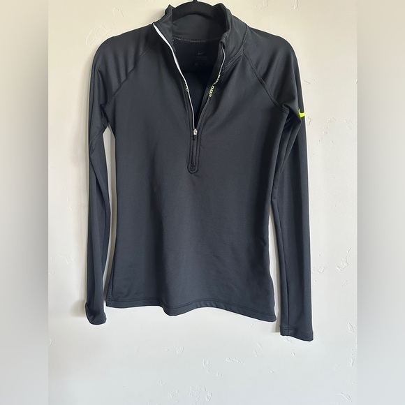 Nike pro hyper warm women’s black quarter zip long sleeve size medium - Picture 2 of 4